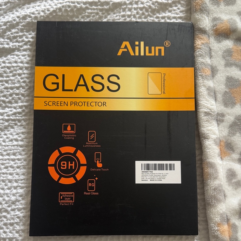 Ailun Black and Orange Glass Screen Protector